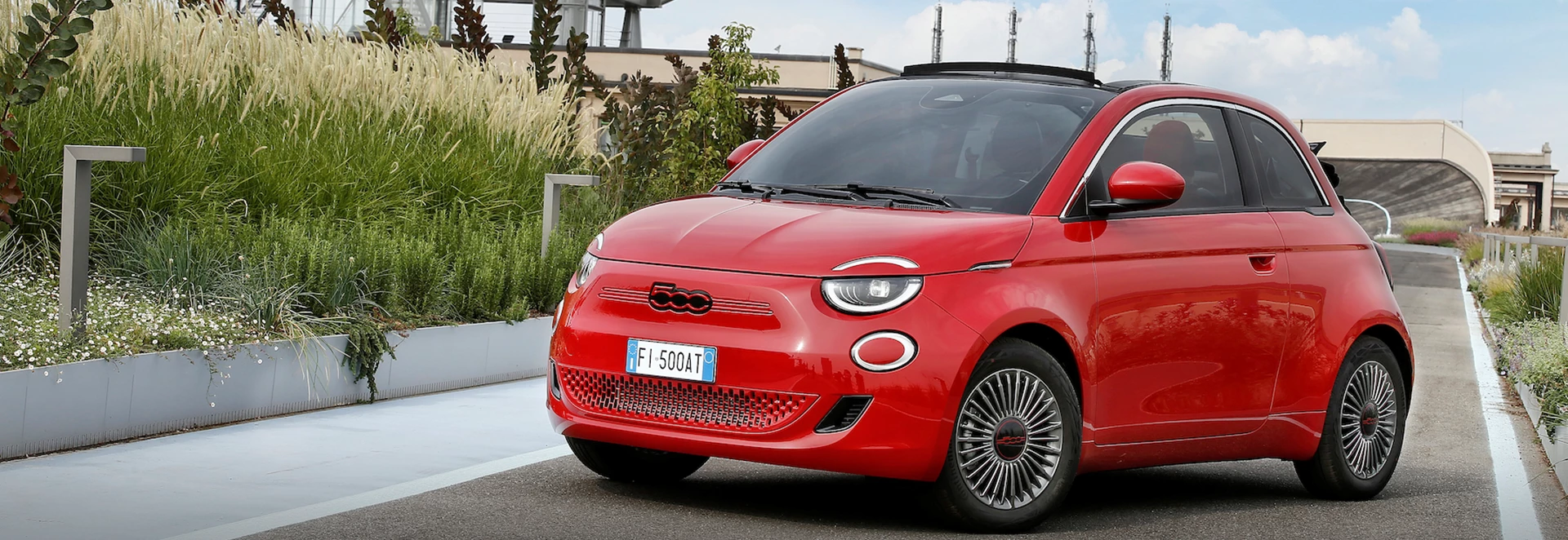 Fiat establishes new partnership through (500) RED special edition 